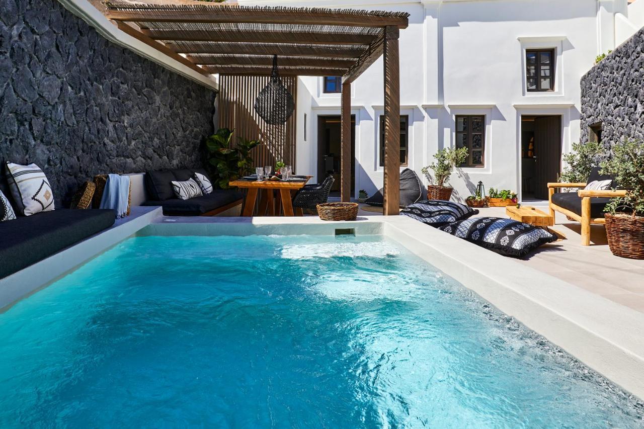 Floria Suites Karterados  Exterior photo